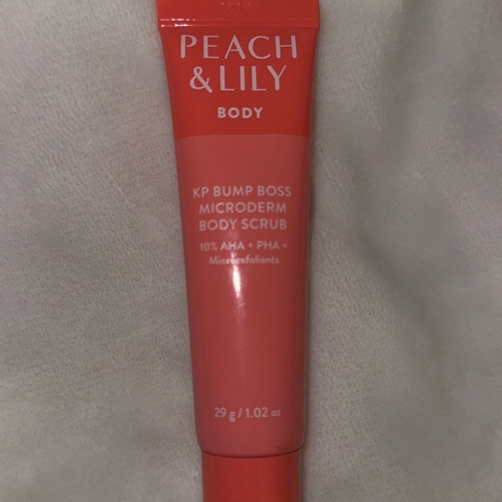 Peach & Lily Body Scrub
